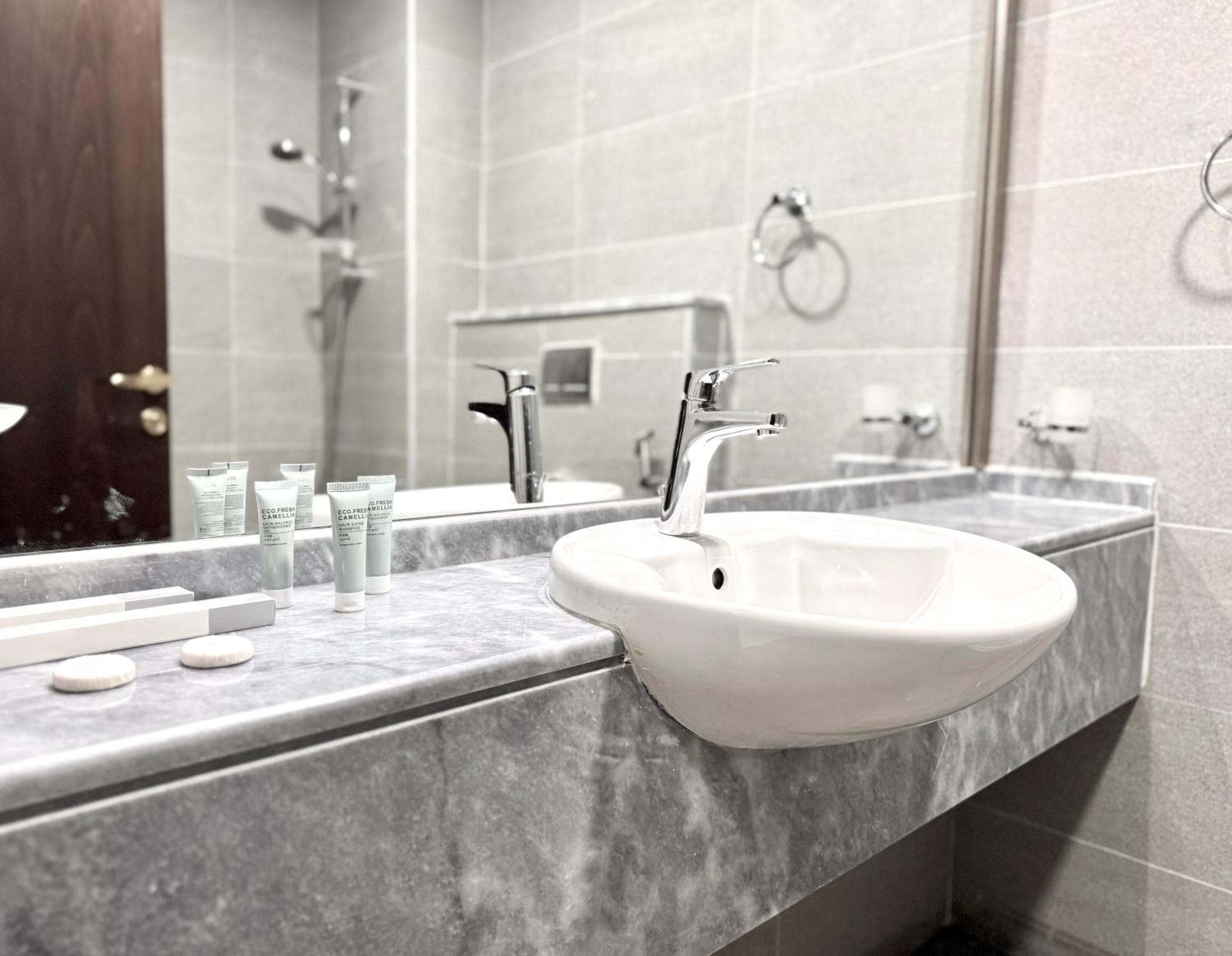 Al Manara Premium Deluxe Dubai